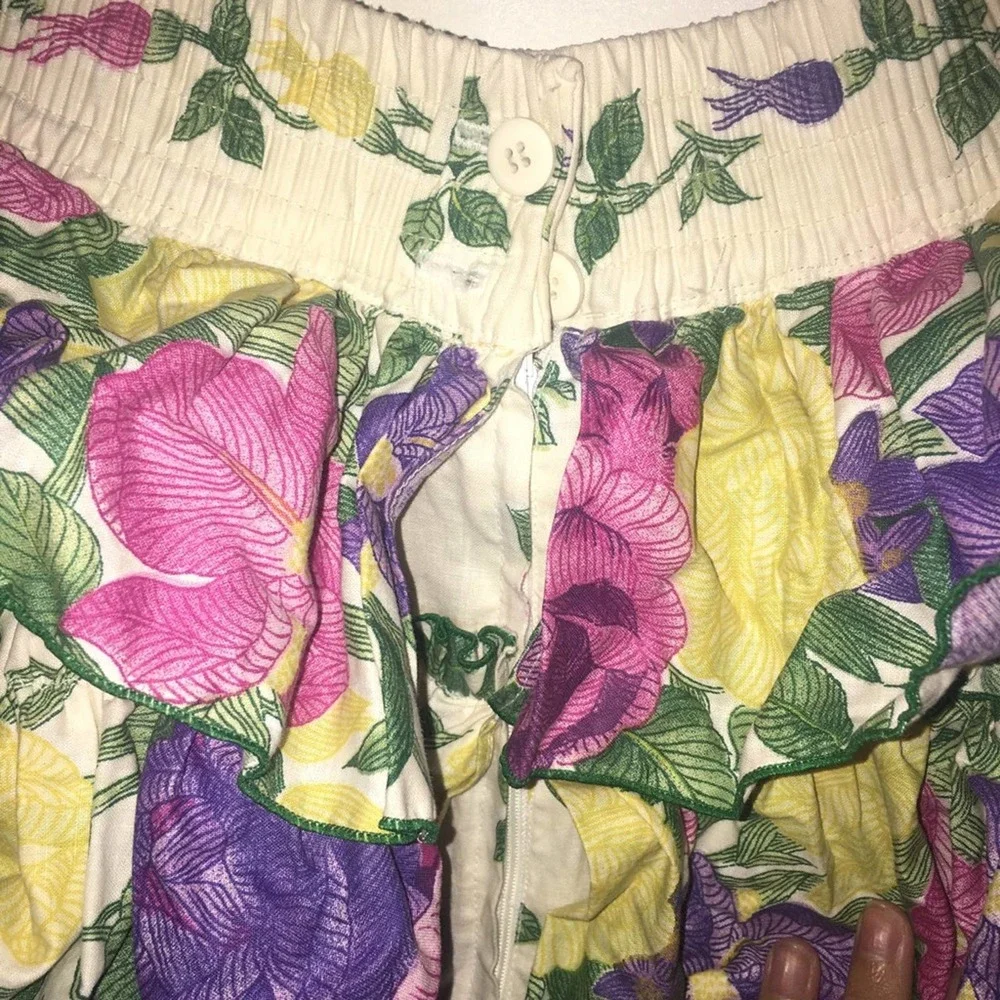 Western Floral Ruffle Full Skirt - Picture 3 of 5
